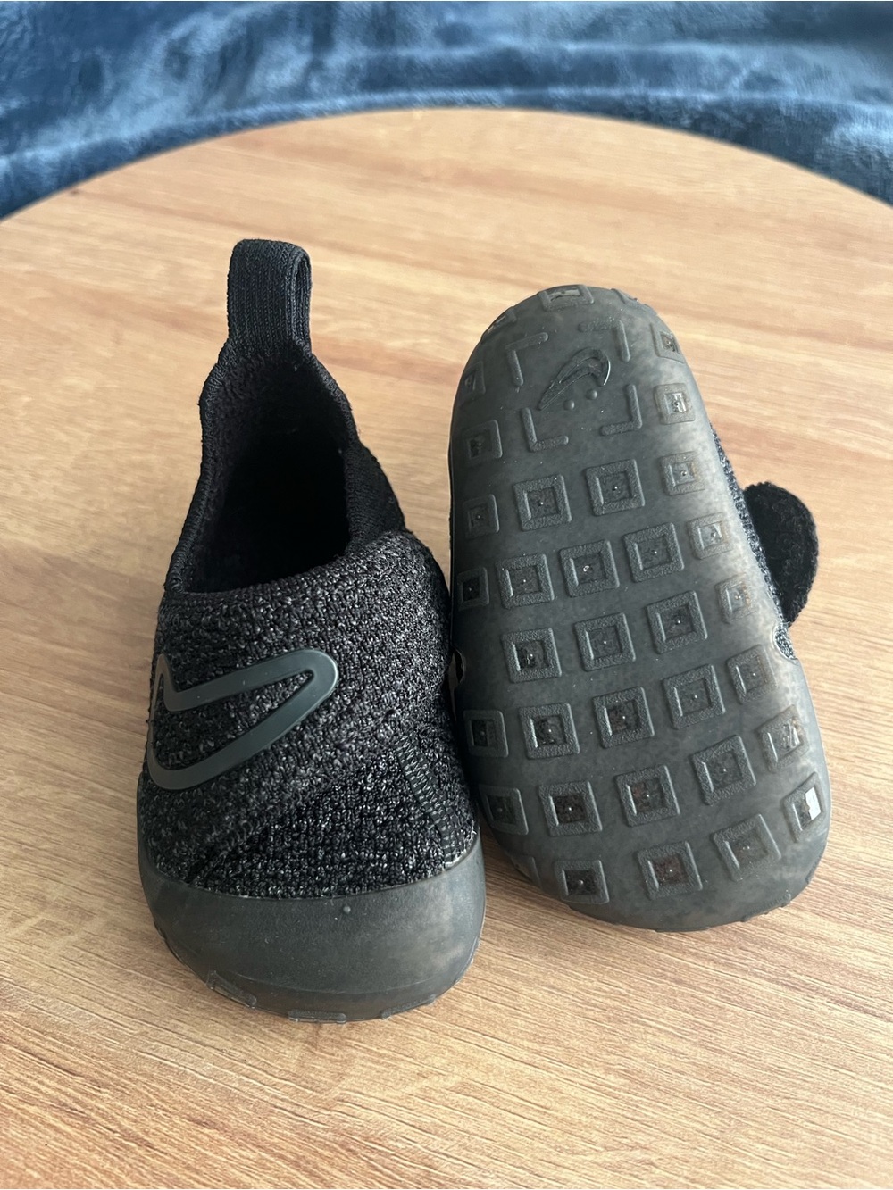 Nike Kids Black Knit Slip-On Sneakers